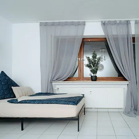 In Metternich Fuer 5 Personen Διαμέρισμα