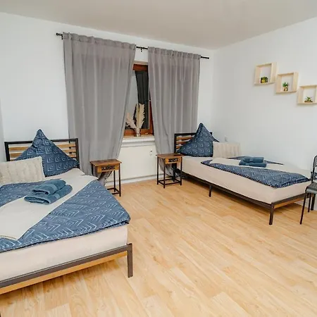 In Metternich Fuer 5 Personen * Koblenz (Rhineland-Palatinate)